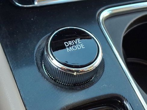 Used 2022 Lincoln Corsair Reserve w/ Equipment Group 201A image 26