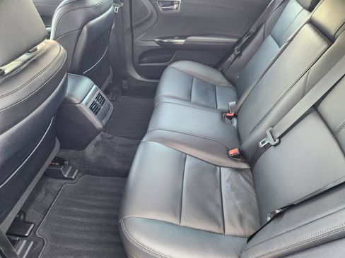 Used 2018 Toyota Avalon XLE Premium FWD image 31