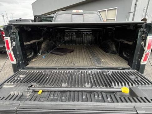 Used 2014 Ford F150 XLT w/ Equipment Group 302A Luxury AWD/4WD image 32