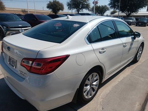 Used 2016 Subaru Legacy 2.5i Premium w/ Moonroof Package image 5