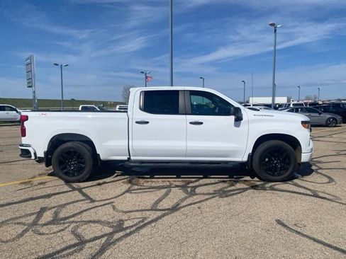 Used 2024 Chevrolet Silverado 1500 Custom AWD/4WD image 2