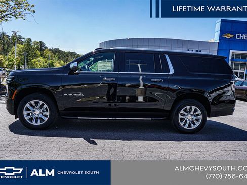 New 2026 Chevrolet Suburban Premier RWD image 9
