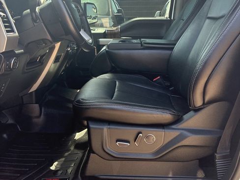 Used 2018 Ford F150 Lariat AWD/4WD image 3