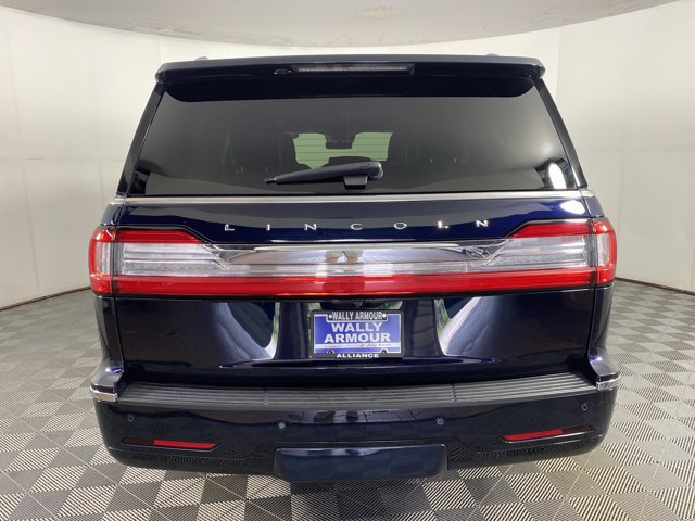 Used 2021 Lincoln Navigator Reserve w/ Luxury Package AWD/4WD image 10