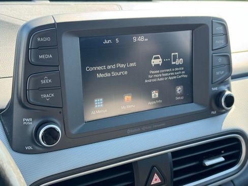 Used 2021 Hyundai Kona SEL FWD image 28