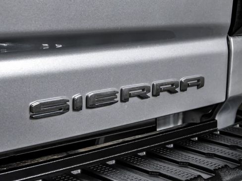 Used 2022 GMC Sierra 3500 Denali AWD/4WD image 47