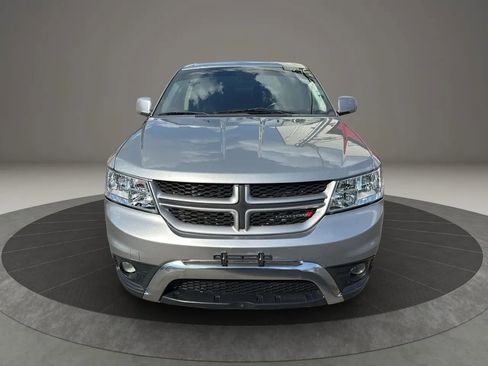 Used 2019 Dodge Journey GT image 2