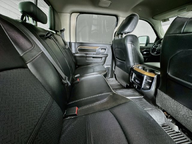 Used 2024 RAM 3500 Laramie AWD/4WD image 23