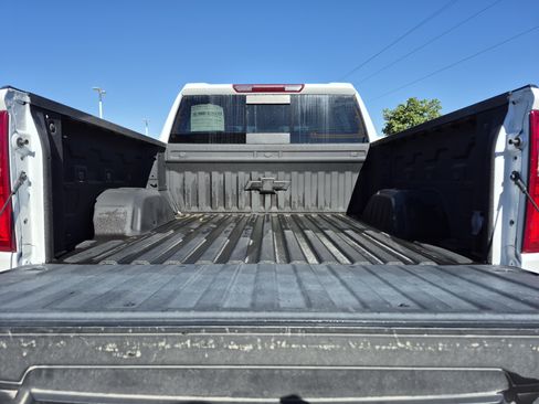 Used 2024 Chevrolet Silverado 1500 LTZ w/ LTZ Premium Package AWD/4WD image 21