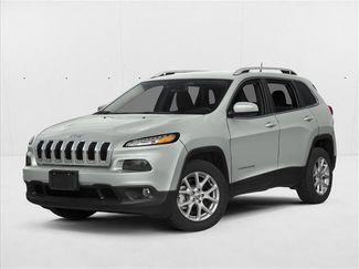 Used 2018 Jeep Cherokee Latitude w/ Altitude Package video 1