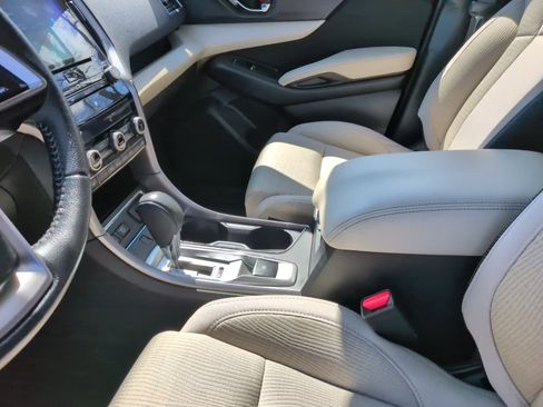 Used 2020 Subaru Ascent Premium w/ Convenience Package AWD/4WD image 25