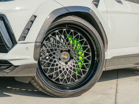 Used 2024 Lamborghini Urus Performante image 24