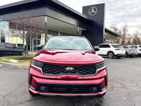 Used 2021 Kia Sorento SX image 2