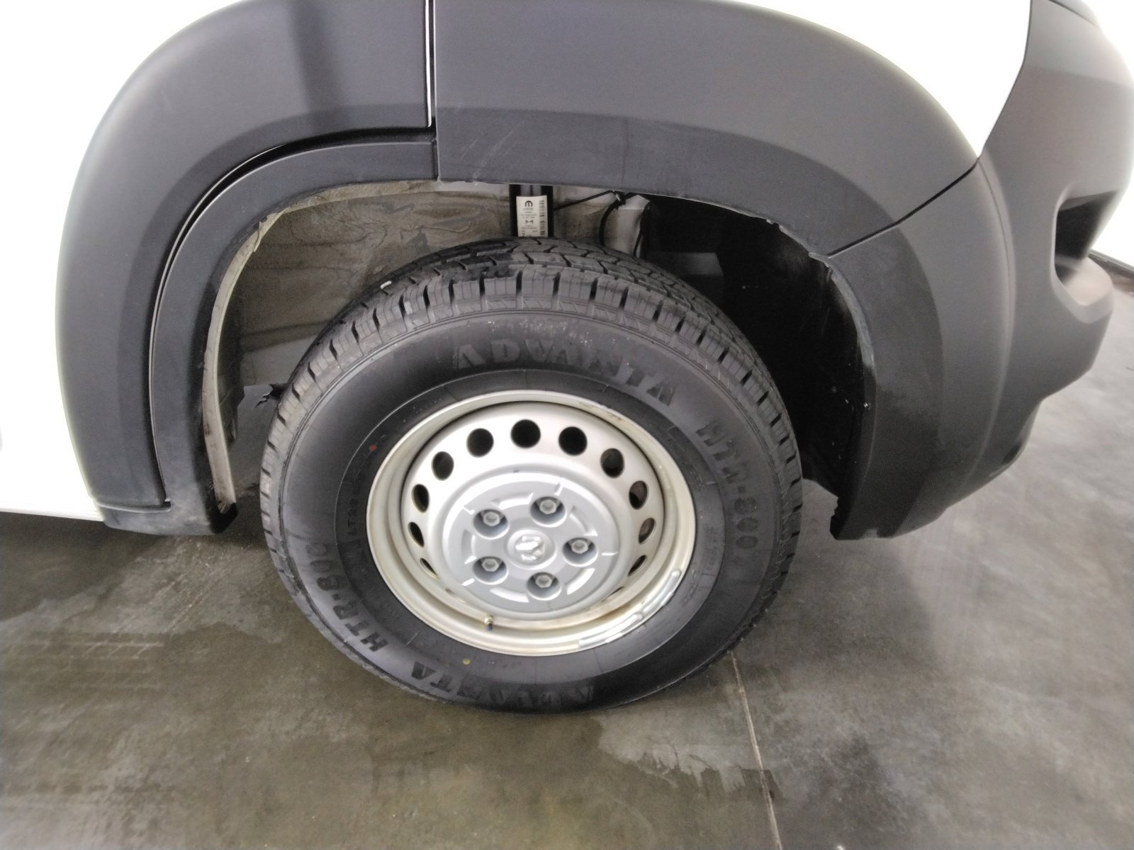 Used 2026 RAM ProMaster 2500 w/ Convenience Group FWD image 33