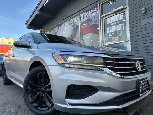 Used 2020 Volkswagen Passat 2.0T SE image 1