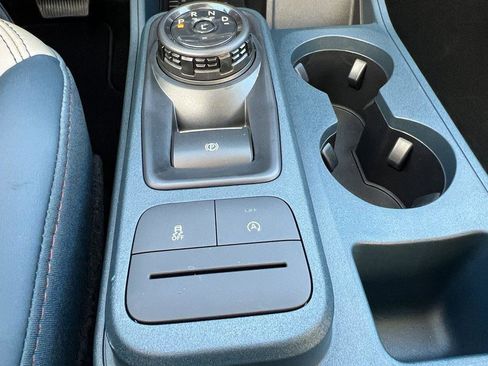 Used 2025 Ford Maverick Lariat image 20