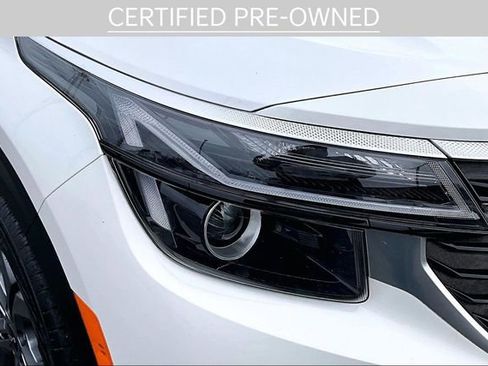 Certified 2024 Kia Seltos S image 27