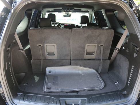 Used 2023 Dodge Durango R/T w/ Tow 'N Go Package AWD/4WD image 18