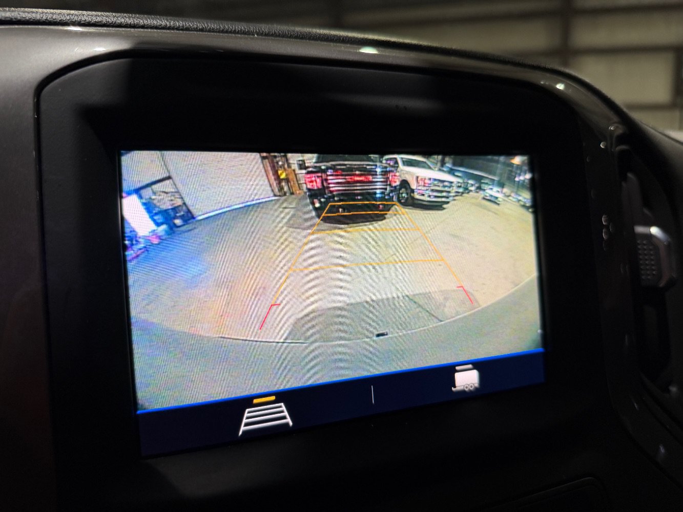 Used 2020 Chevrolet Silverado 1500 Custom w/ Custom Value Package AWD/4WD image 31