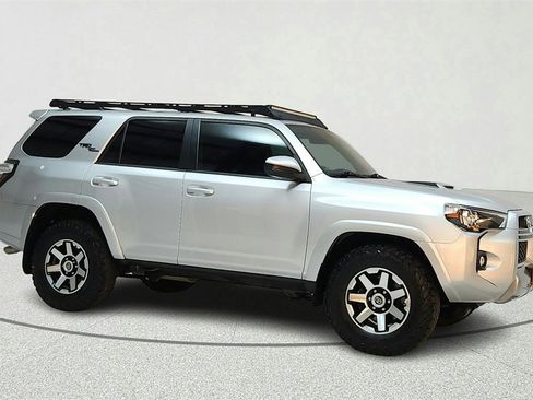 Used 2018 Toyota 4Runner TRD Off-Road image 7