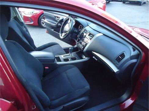 Used 2015 Nissan Altima 2.5 S w/ Power Driver Seat Package image 15