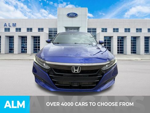 Used 2018 Honda Accord Sport image 2