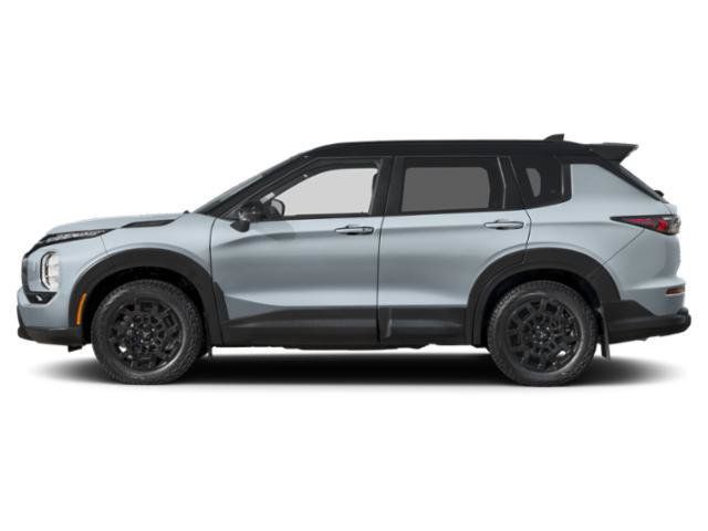 Used 2025 Mitsubishi Outlander SE AWD/4WD image 3