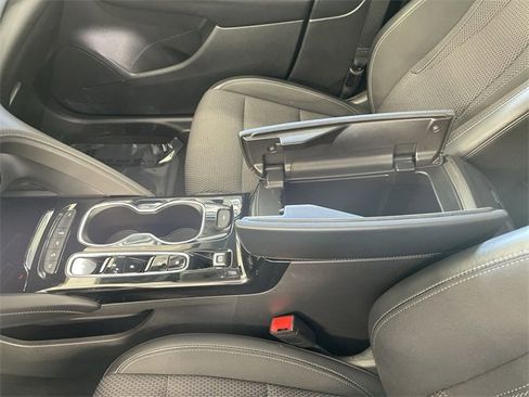 Certified 2023 Buick Envision Preferred w/ Sport Touring Package image 25