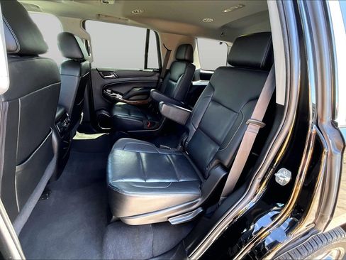 Used 2019 Chevrolet Tahoe Premier AWD/4WD image 26