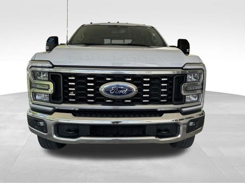 Used 2025 Ford F350 Lariat w/ FX4 Off-Road Package AWD/4WD image 12