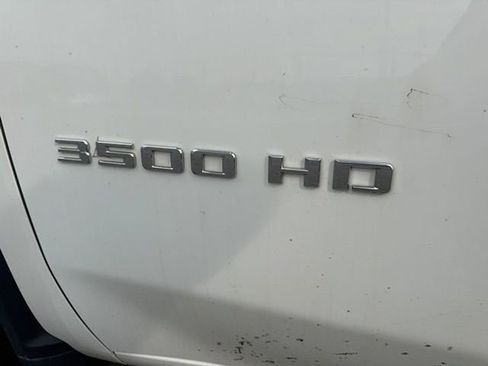 Used 2024 Chevrolet Silverado 3500 W/T image 6