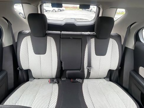 Used 2014 Chevrolet Equinox LS AWD/4WD image 13