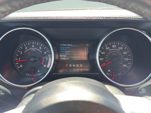 Used 2022 Ford Mustang Premium RWD image 19