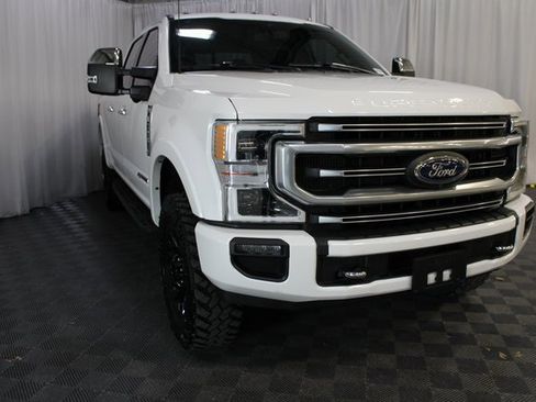 Used 2022 Ford F350 Platinum w/ Tremor Off-Road Package image 31