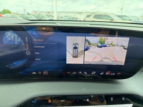 New 2026 Buick Enclave Avenir w/ Super Cruise Package image 13