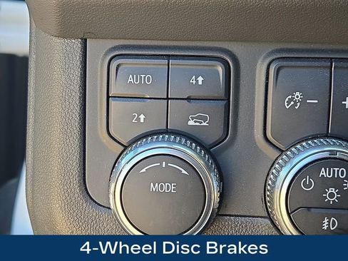 Used 2021 GMC Yukon SLE AWD/4WD image 11