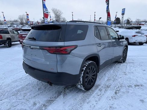 Used 2023 Chevrolet Traverse RS w/ LPO, Floor Liner Package image 5