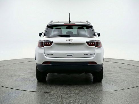 Used 2025 Jeep Compass Limited AWD/4WD image 7