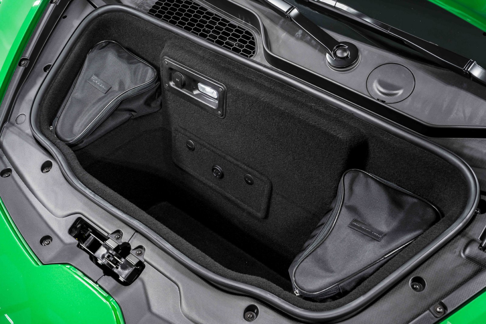 Used 2022 Lamborghini Huracan EVO RWD image 50