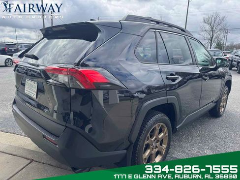 Used 2024 Toyota RAV4 AWD Hybrid image 6