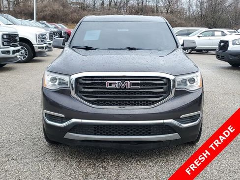 Used 2017 GMC Acadia SLE image 2