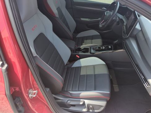 Certified 2026 Volkswagen GTI SE FWD image 37