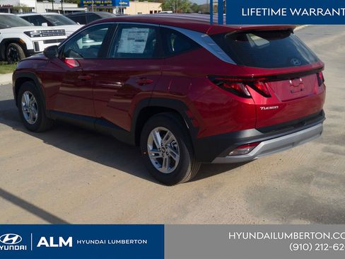 New 2026 Hyundai Tucson SE image 10