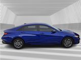 Used 2024 Hyundai Elantra SEL image 2