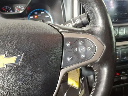 Used 2019 Chevrolet Colorado Z71 image 18