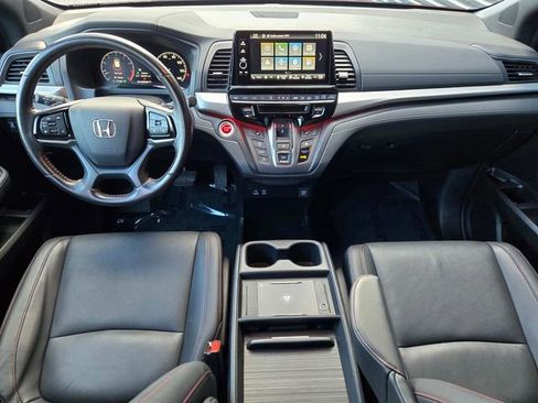 Used 2025 Honda Odyssey Sport-L image 12
