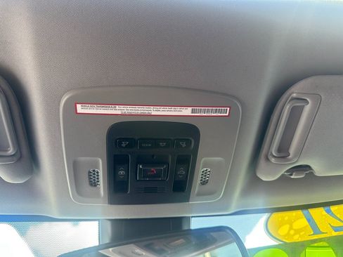 Used 2021 Toyota Camry XSE FWD image 19