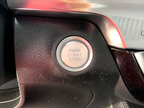 Used 2022 Kia Telluride SX w/ SX Prestige Package image 33