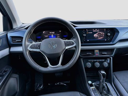 Used 2023 Volkswagen Taos SE FWD image 21