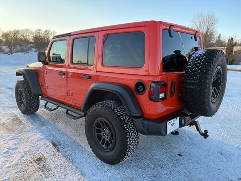 Used 2023 Jeep Wrangler Unlimited Sport image 3
